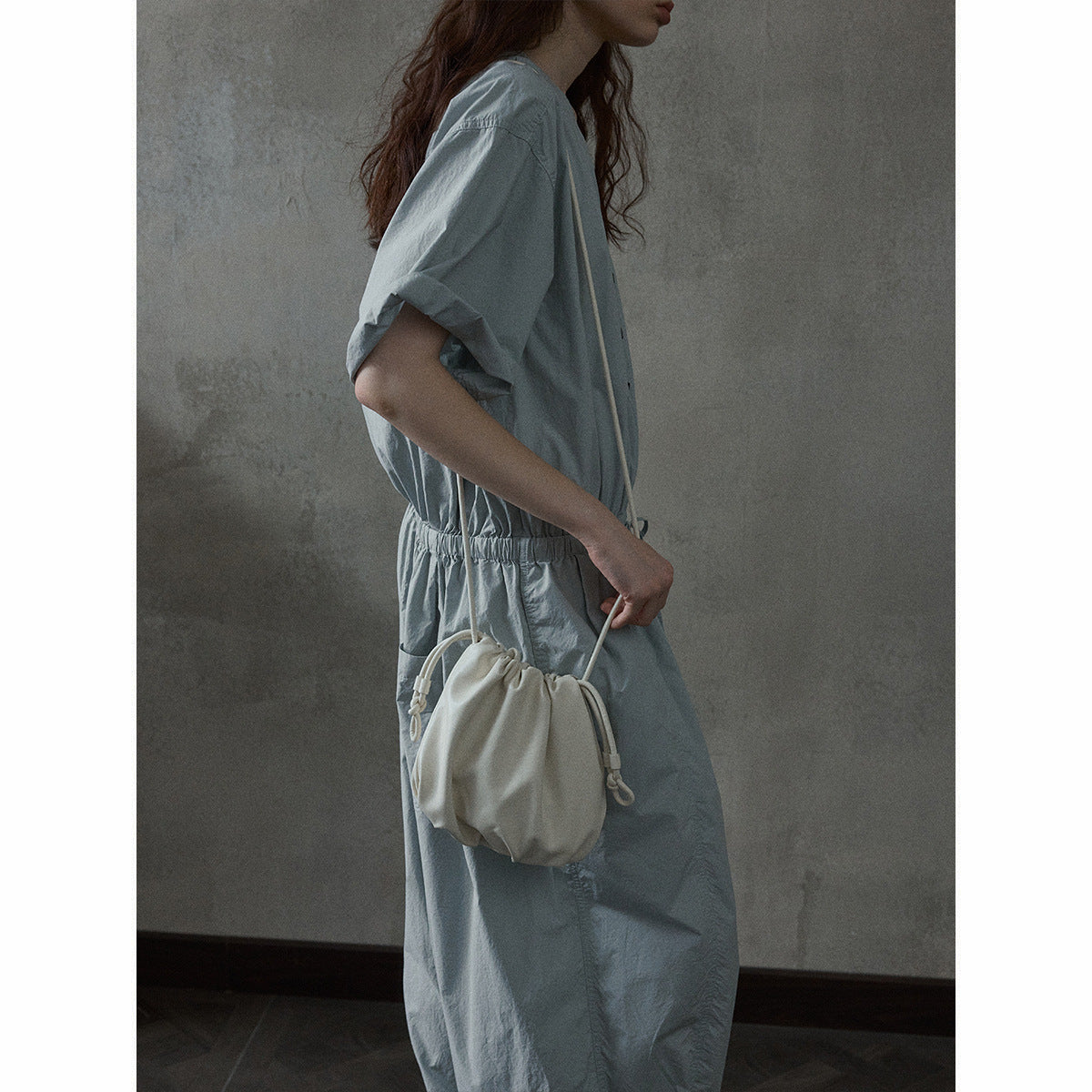 Soft waxy cloud feeling drawstring crossbody small bag