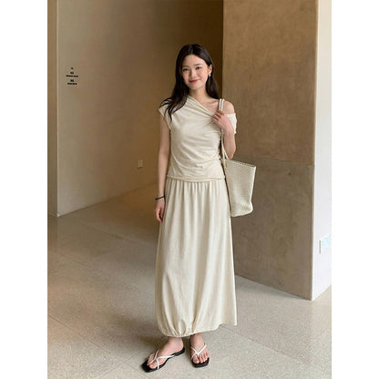 diagonal shoulder kinked top + skirt two-piece set