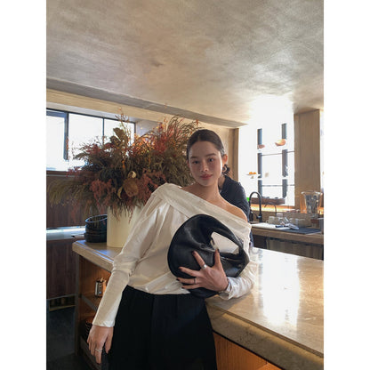 Simple long-sleeved one-word collar temperament off-the-shoulder shirt
