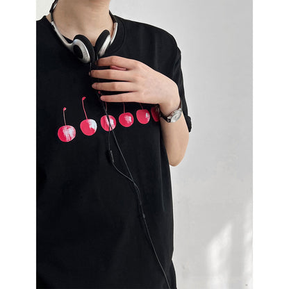 American age-reducing cherry print T-shirt