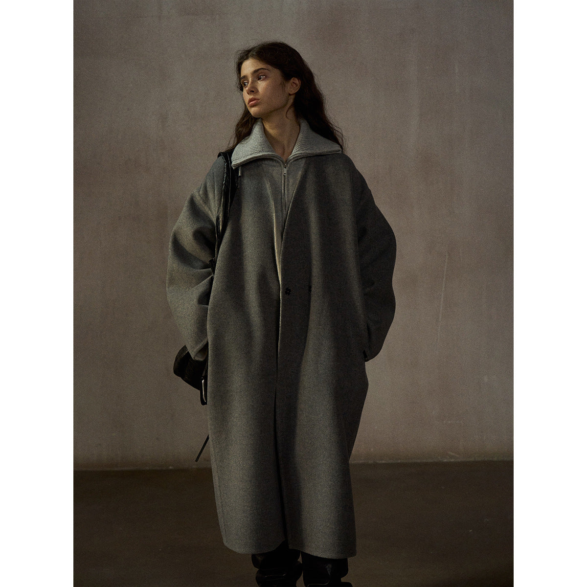 All wool meticulous soft warm simple V-neck loose silhouette double-sided nylon coat