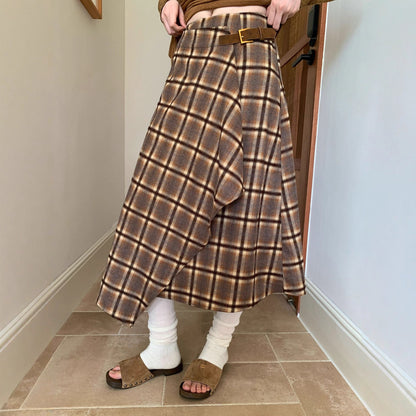 Leather buckle design irregular a word high waist plaid skirt