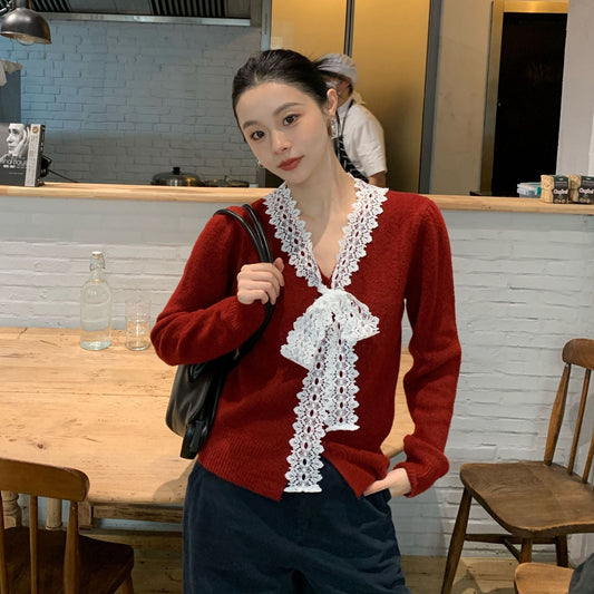 Sweet age-reducing lace-lace-up V-neck pullover sweater