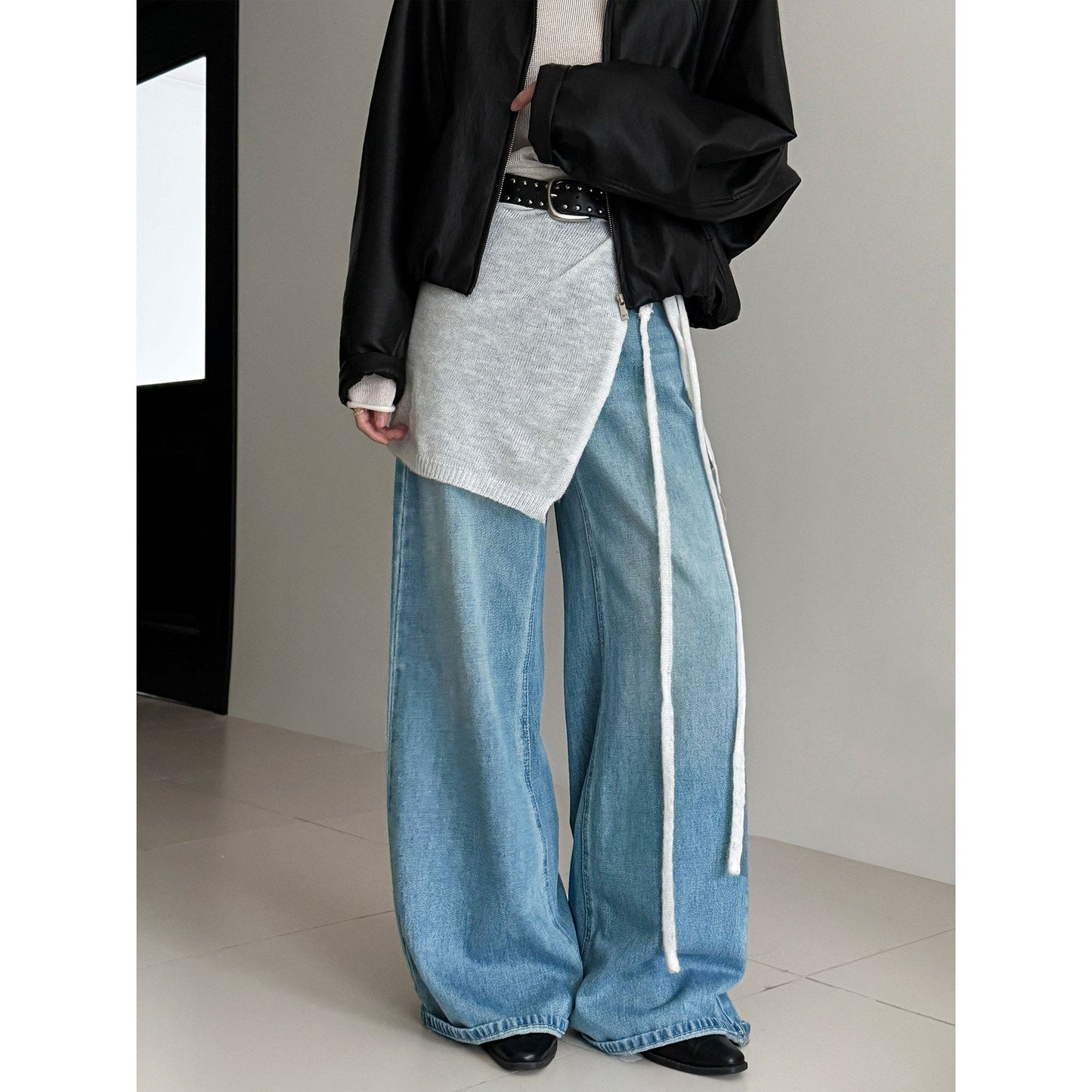 Korean version of high waist wide leg jeans women's spring loose and thin rivet belt straight mopping pants