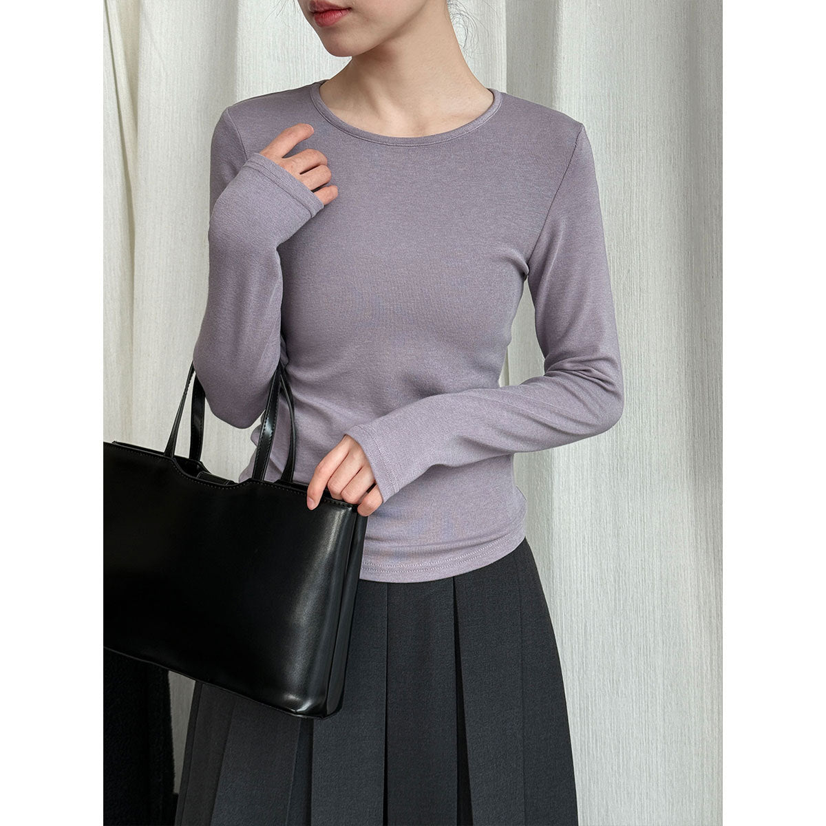 Basic solid color simple front shoulder versatile slim-fitting bottoming shirt women's early spring new stacked wear T-shirt