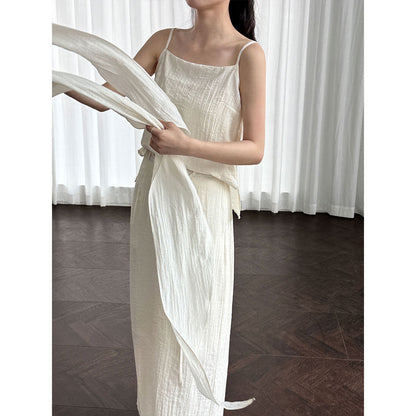 Simple temperament sling vest + cover-up and thin skirt women's summer new suit with straps