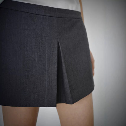 Spring and summer new retro low-rise A-word short skirt pants