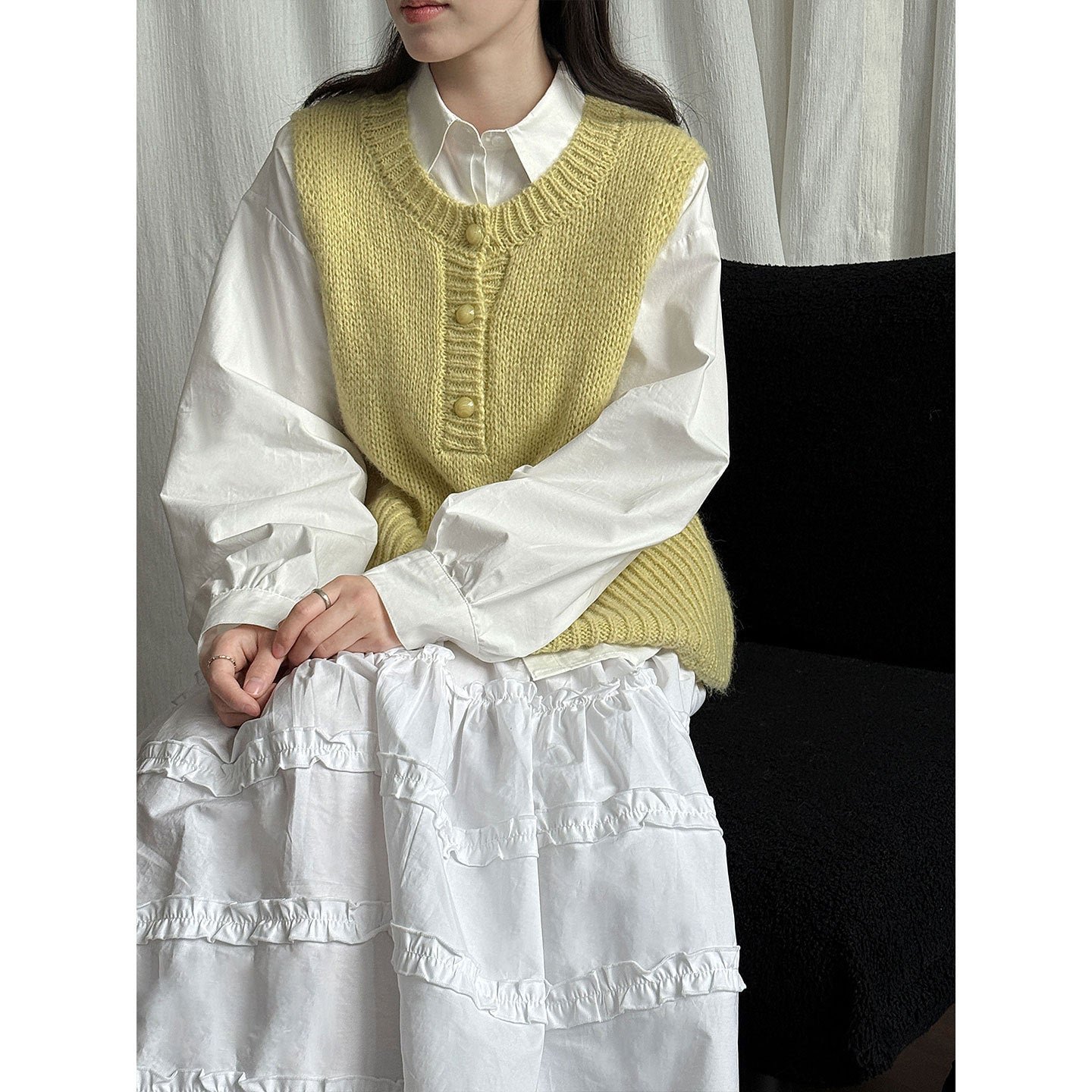 Korean simple style, stacked with versatile knitted vest