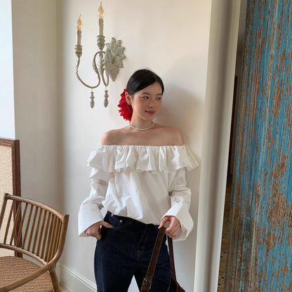 Sweet white ruffle design long-sleeved shirt