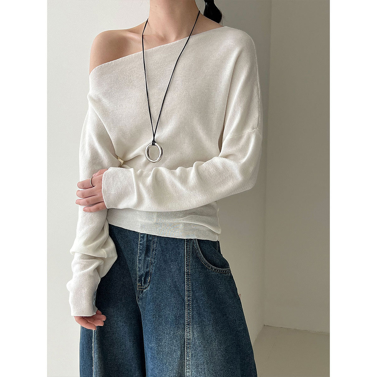 Design sense waist slim slanted shoulder knitted sweater women's autumn new long-sleeved off-the-shoulder top bottoming shirt ss780