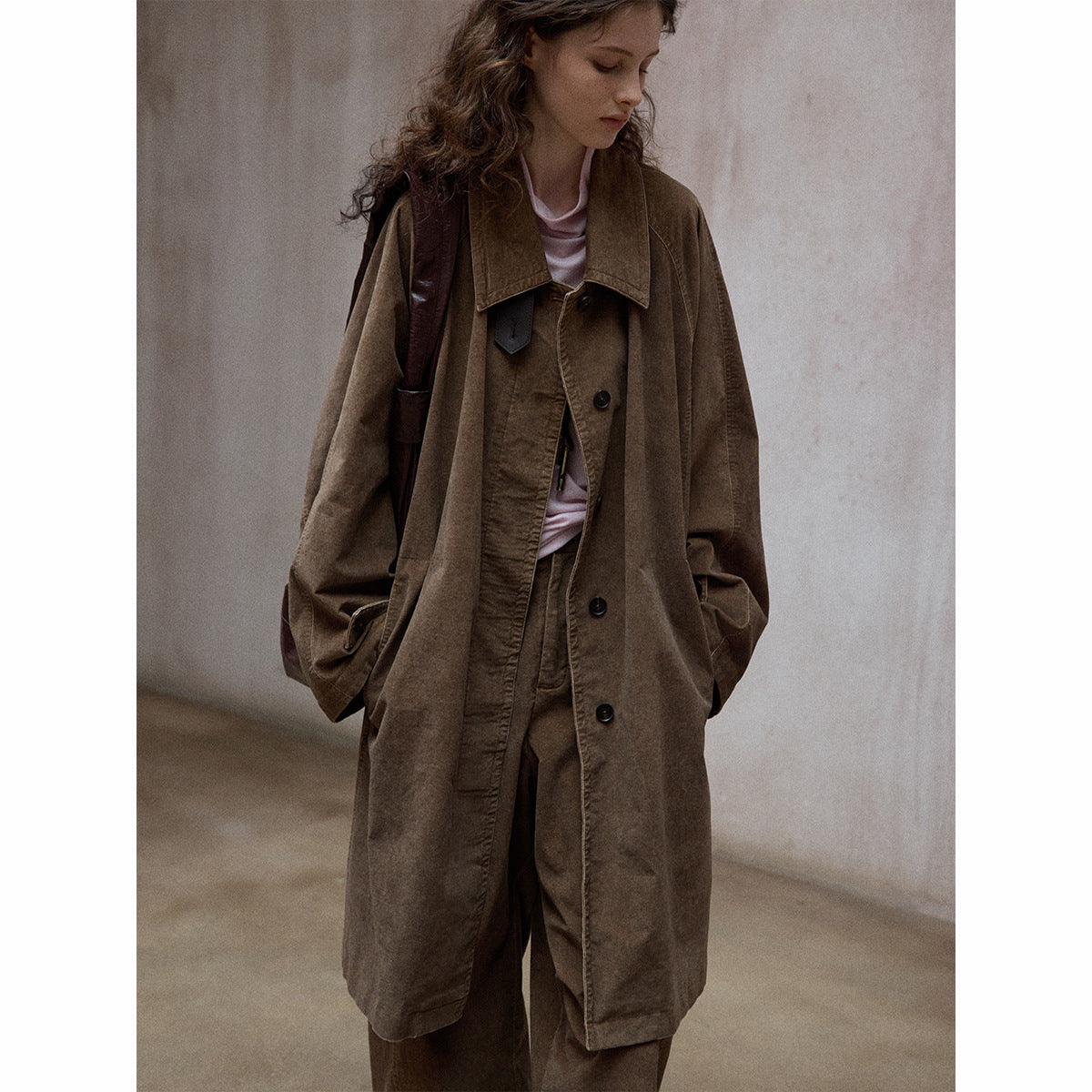 Pure handmade dirty dyed velvet washing process retro small square neck silhouette trench coat