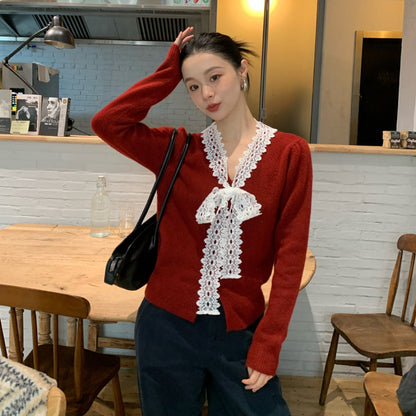 Sweet age-reducing lace-lace-up V-neck pullover sweater