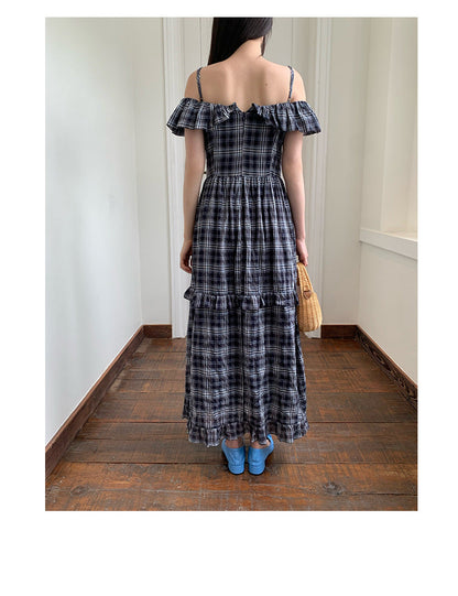 Plaid ruffle edge one-word shoulder suspender dress