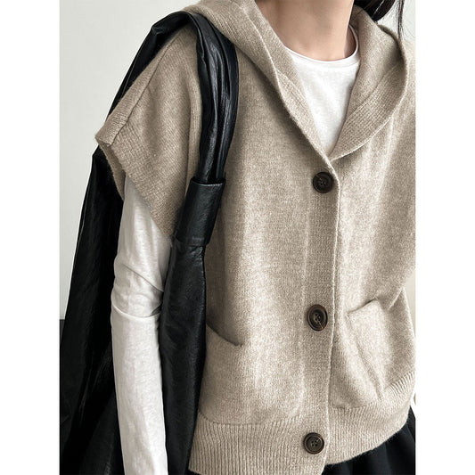 Korean loose large version hooded sleeveless knitted cardigan women's autumn new stacked short vest ss845