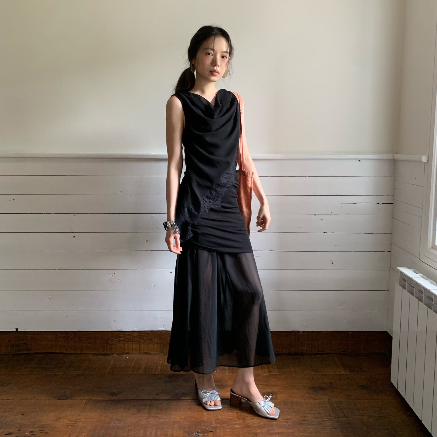 Gentle and advanced temperament swinging collar sleeveless fashion suit