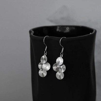 Shining car flower sequined earrings fashionable light luxury pleated disc ear hooks unique creative sense tassel thin earrings