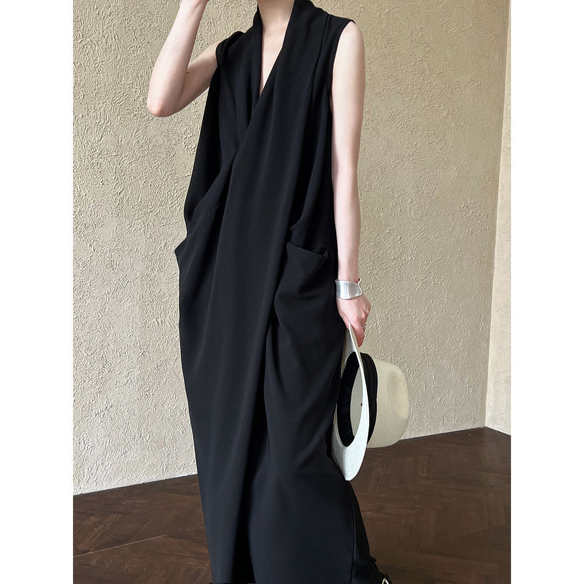 Temperament V-neck sleeveless kink waist dress women's thin irregular high-end long skirt