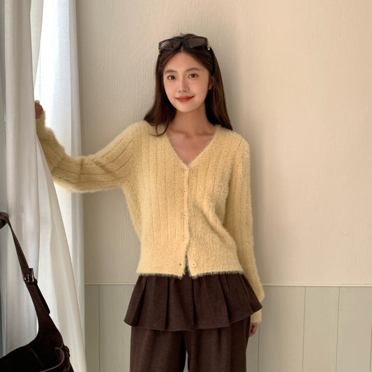 Gentle and sweet v-neck versatile long-sleeved knitted cardigan