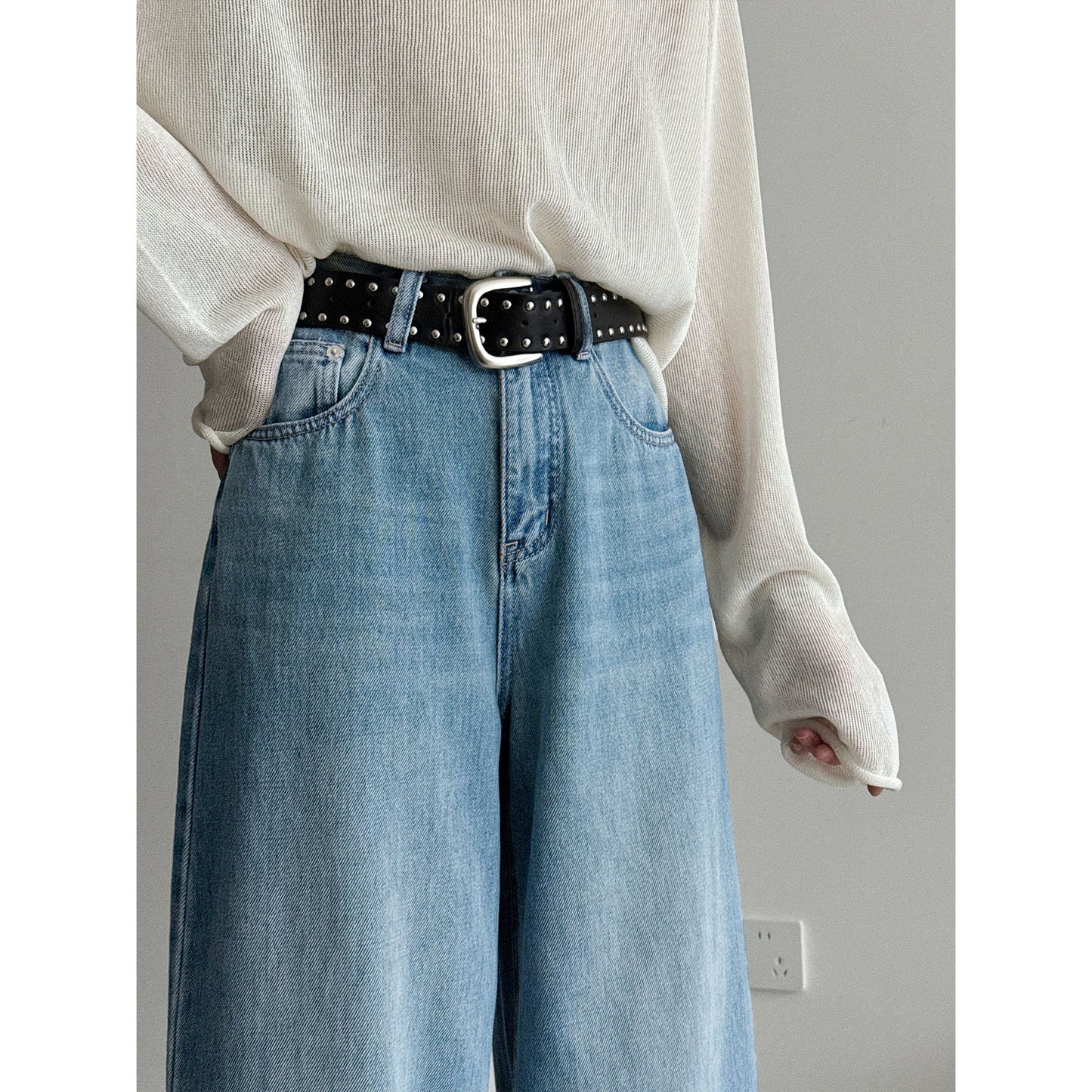 Korean version of high waist wide leg jeans women's spring loose and thin rivet belt straight mopping pants