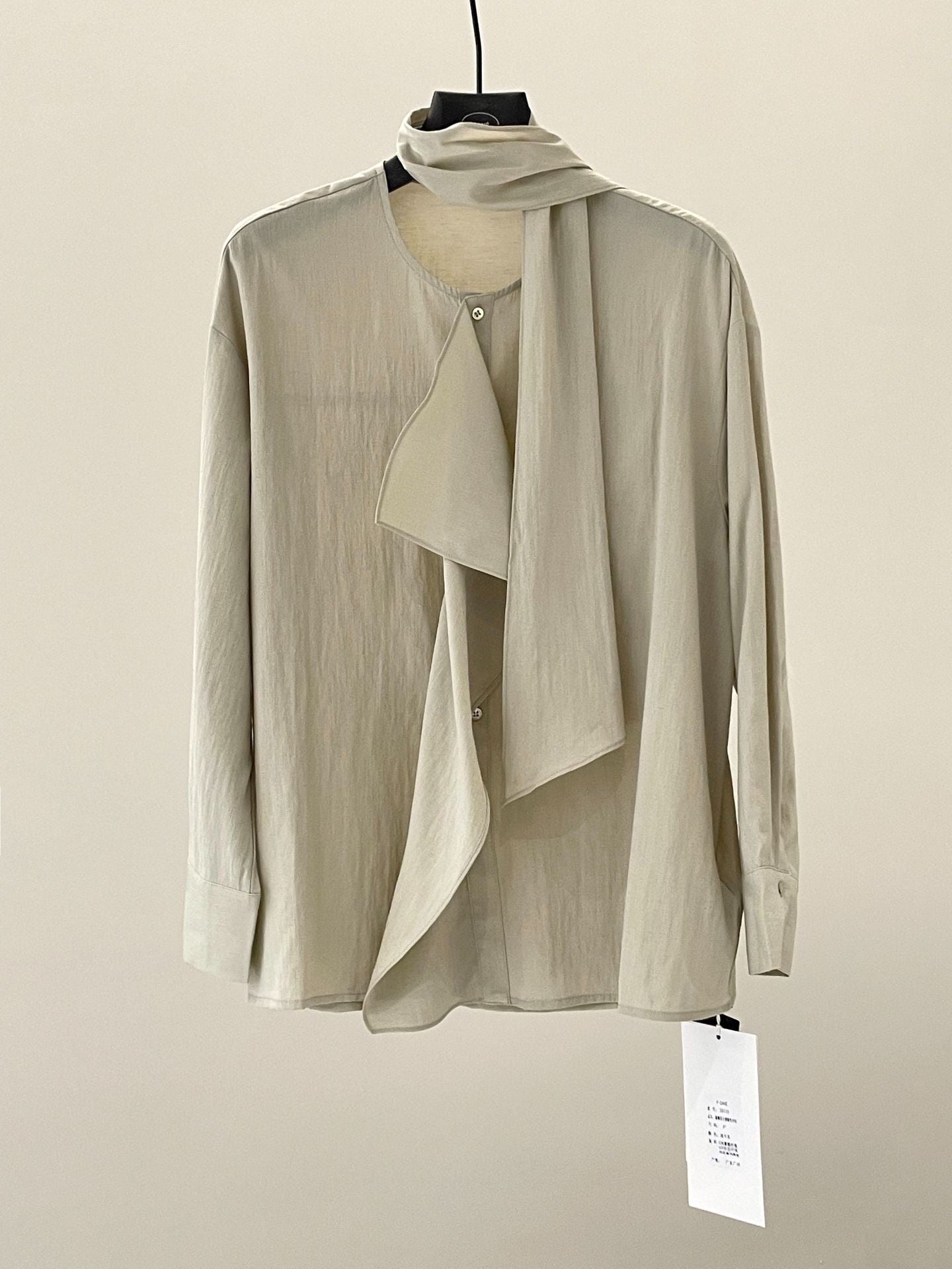 Lazy drape thin long-sleeved shirt