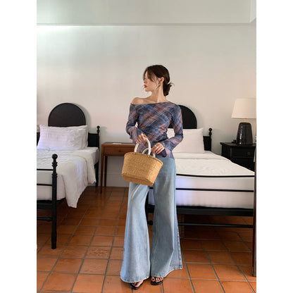 Niche slim-fitting waist and thin flared sleeve top
