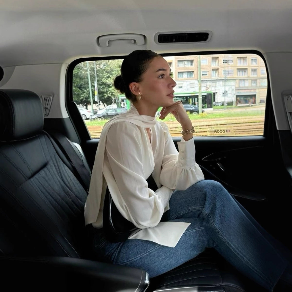 Fashion Deep V Ribbon Loose Shirt Commuter Hottie Sexy Shirt Top Female