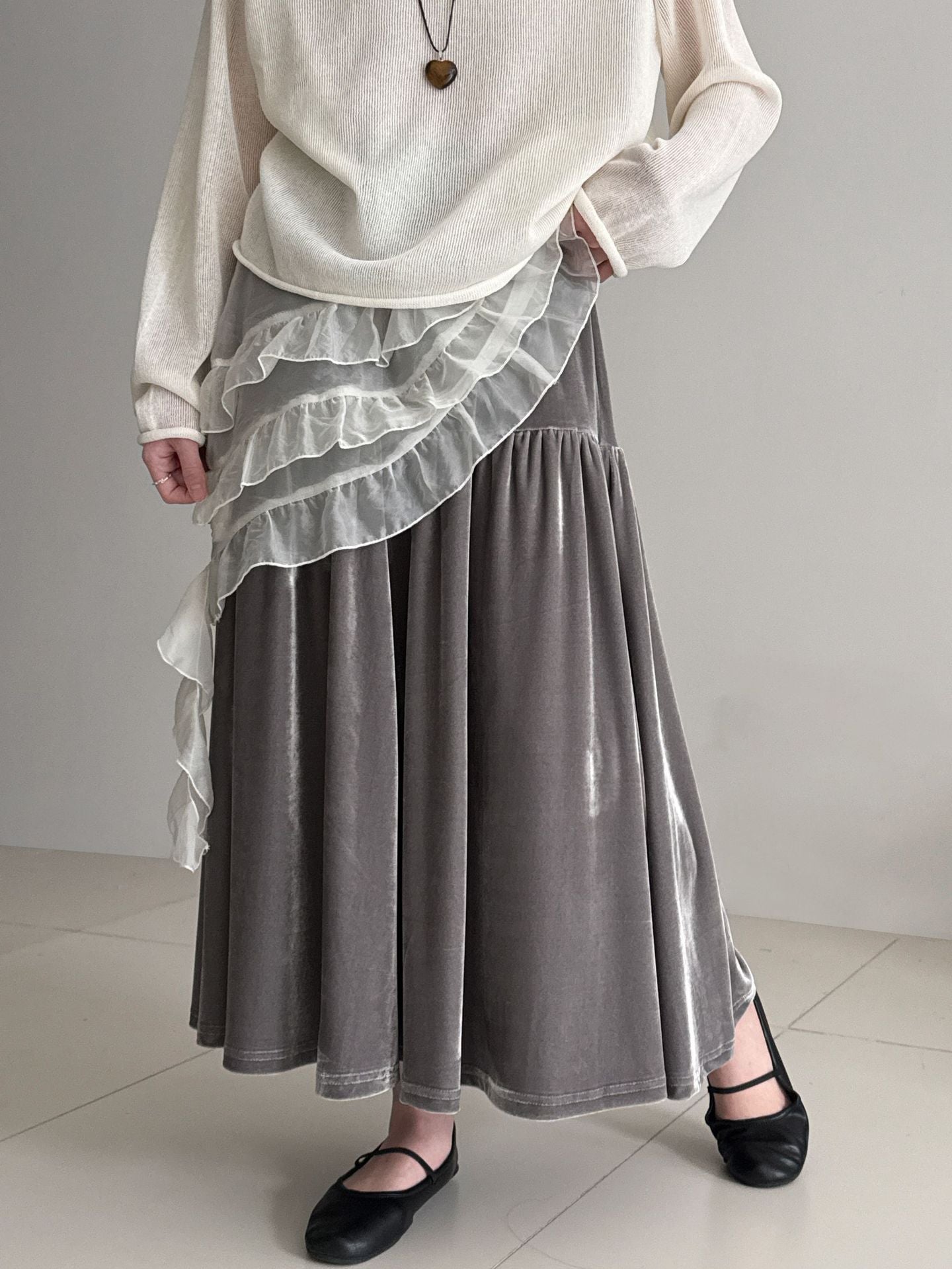 Gentle wind velvet high waist skirt women's 26 early spring new Korean versatile splicing A-shaped skirt