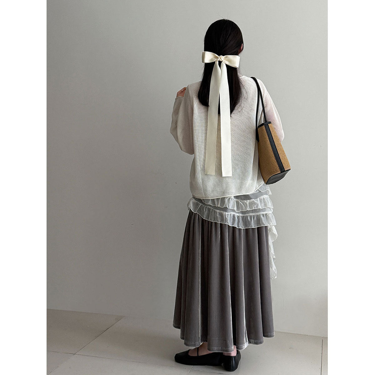 Gentle wind velvet high waist skirt women's 26 early spring new Korean versatile splicing A-shaped skirt