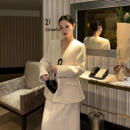 Small suit waist single row v-neck woolen jacket