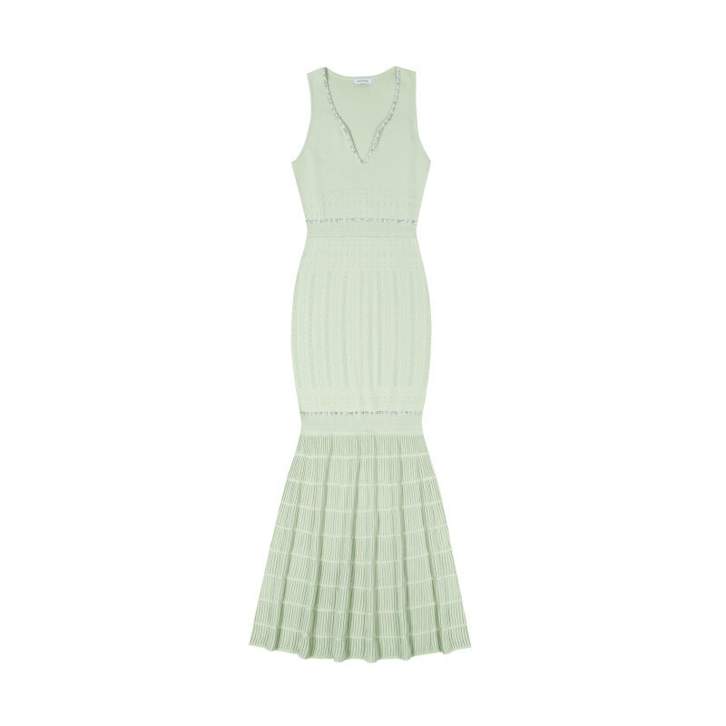V-Neck Sleeveless Dress Women High Waist Beaded Fishtail Midi