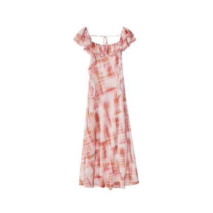 Holiday wind gentle backless ruffle edge streamer dress