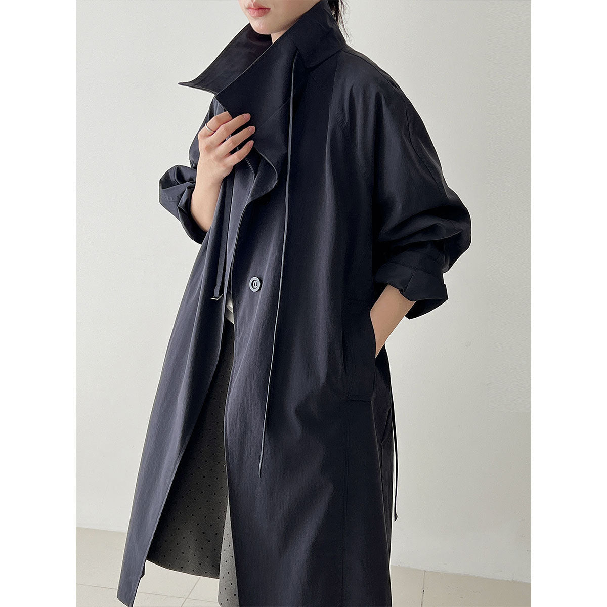 Korean temperament lazy stand-up collar medium and long British trench coat women's new autumn models with straps silhouette