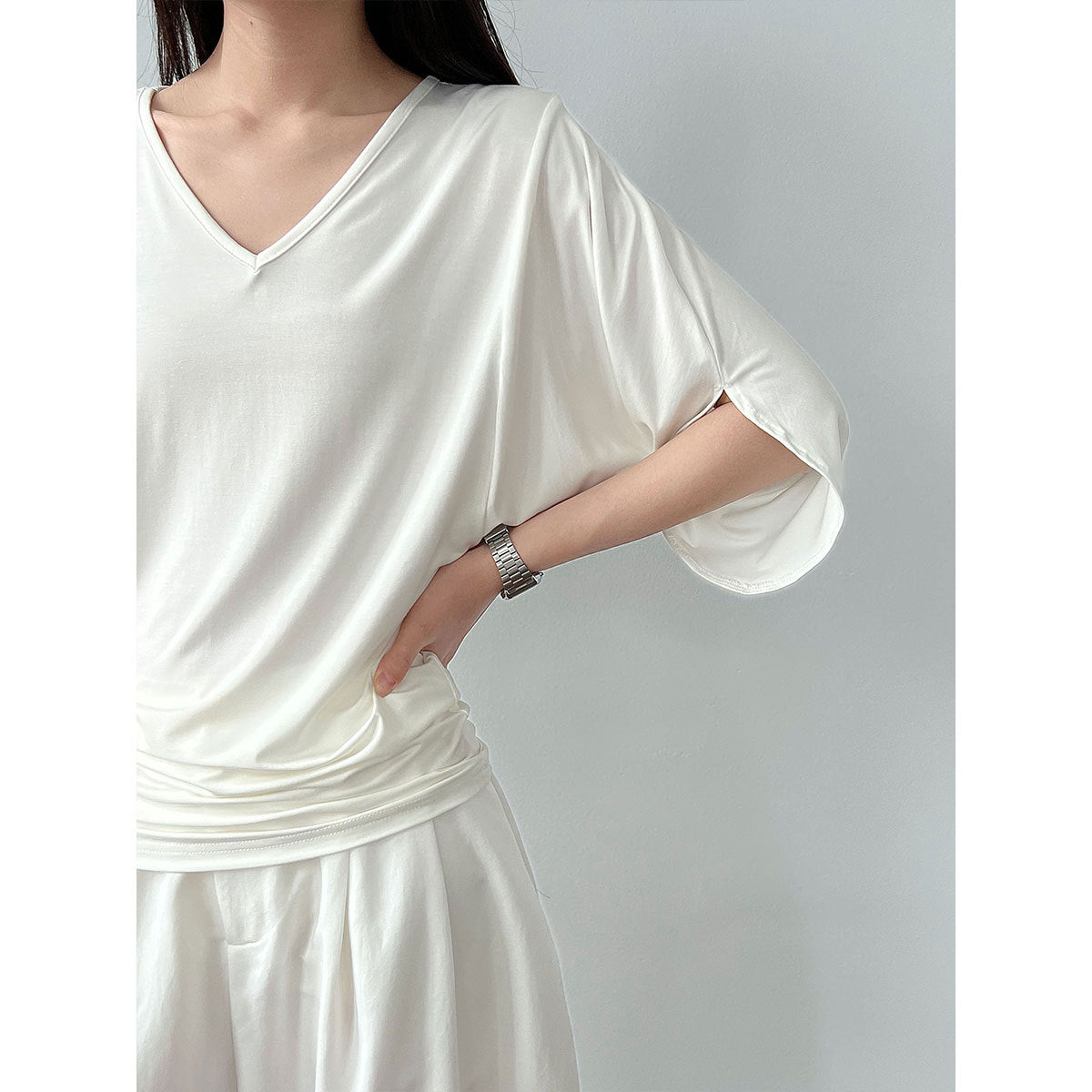 Korean Lazy Wind V-Neck Waist Bat Sleeve T-Shirt Women's Summer New Skinny Short Sleeve Top