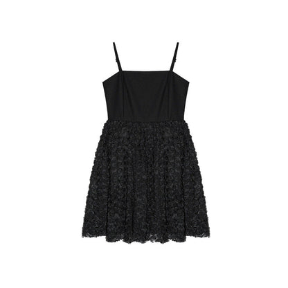 Sweet age-reducing lace skirt with thin suspender dress