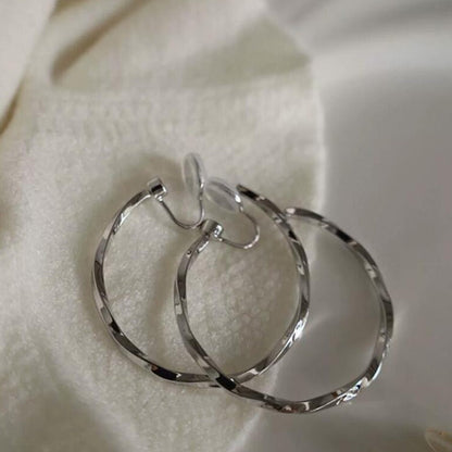 Premium sense metal mosquito coil disc loop earrings French ear clips can be worn without ear piercings, earrings are simple, fashionable and versatile