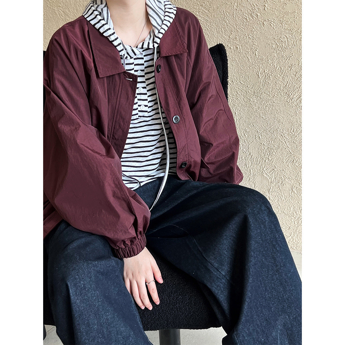 Spring new versatile loose short jacket women's design casual lapel jacket top