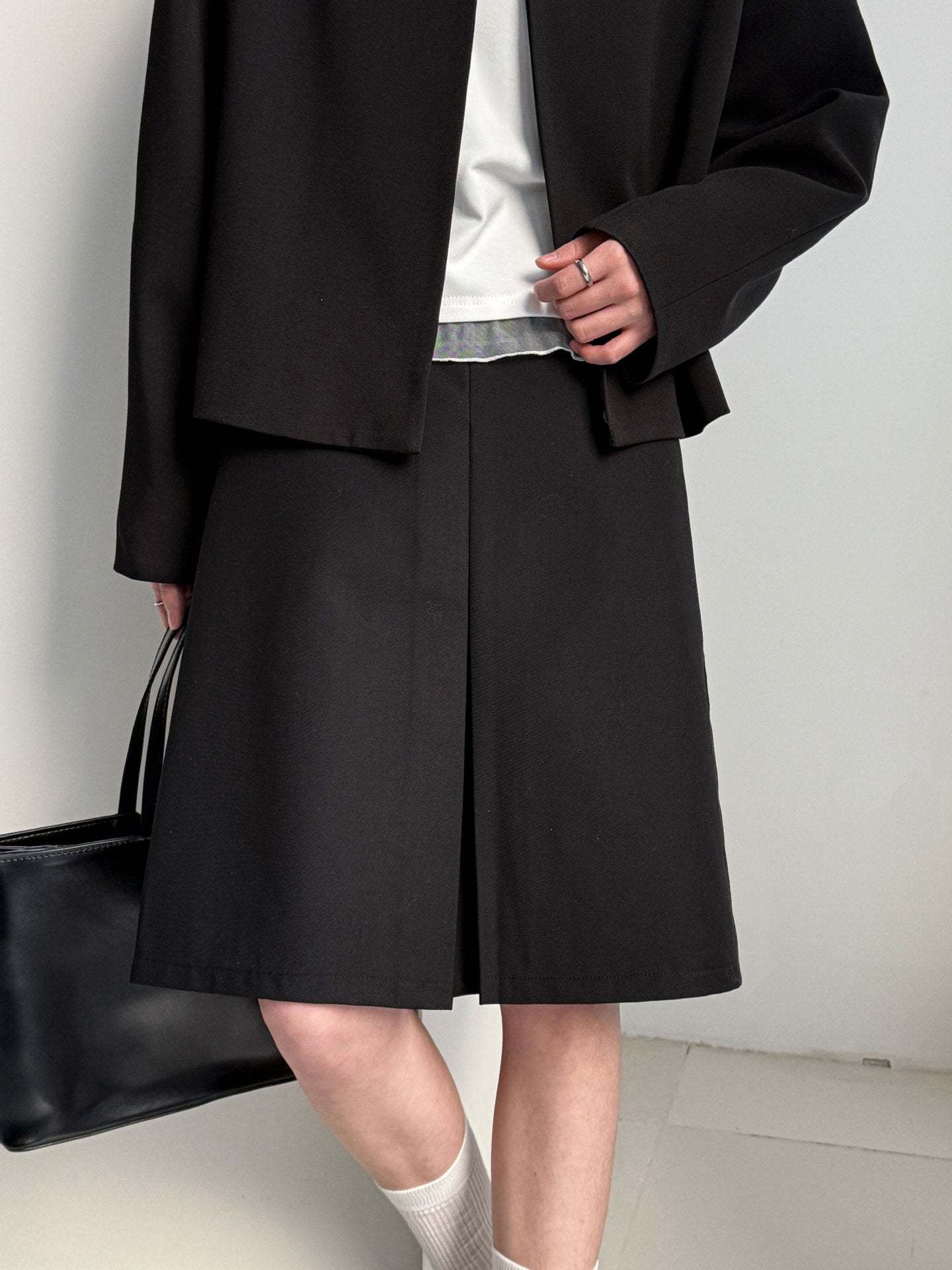 Korean version of high-waisted split skirt, spring suit short skirt, thin casual A-shaped skirt, mid skirt