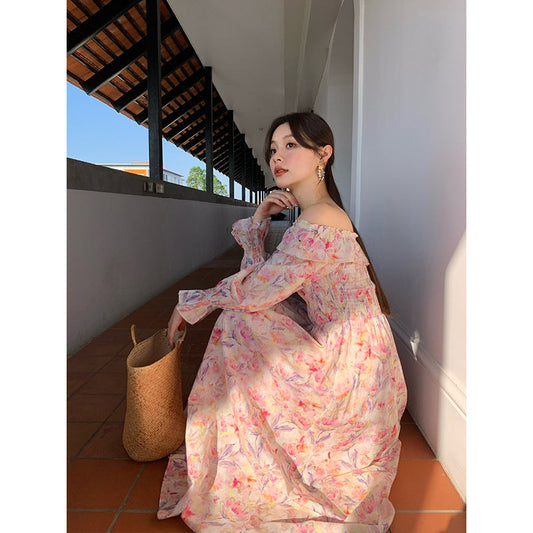 Early spring French sweet temperament age-reducing one-word shoulder floral dress