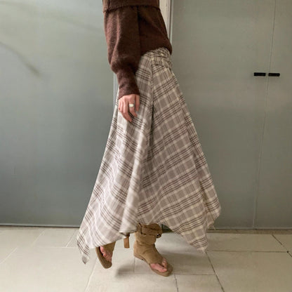 Niche design straps irregular plaid skirt