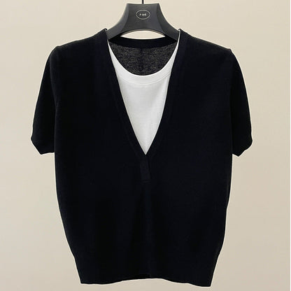 Design sense niche fake two-piece short-sleeved T-shirt spring contrast V-neck knitwear