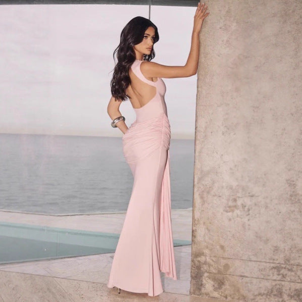 Stylish and sexy backless streamer dress