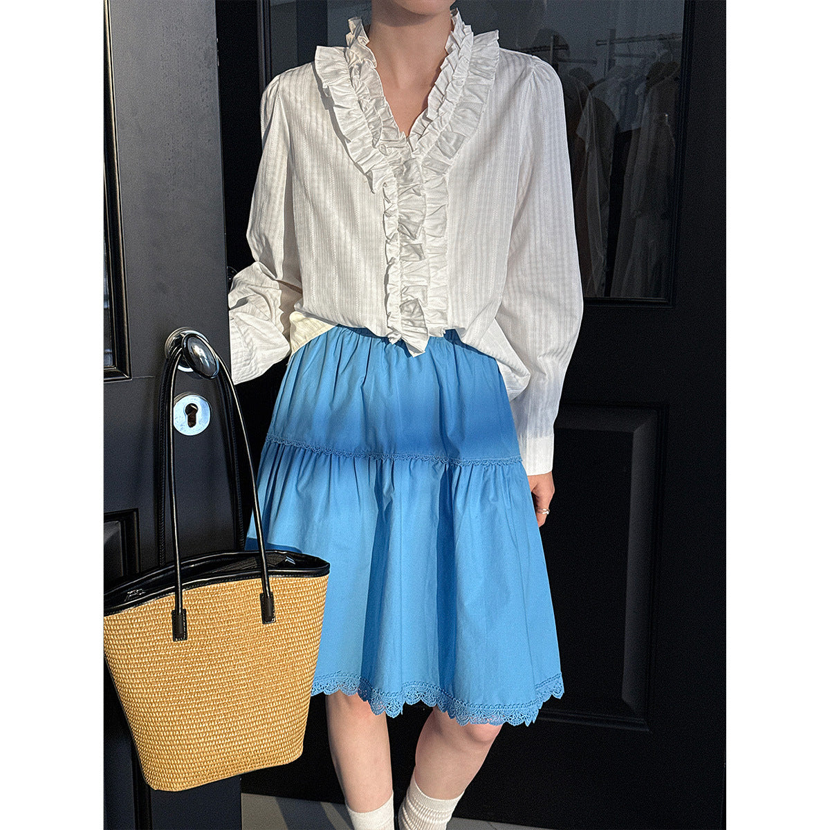 Gentle wind fungus edge V-neck shirt women's spring Korean versatile plaid texture shirt