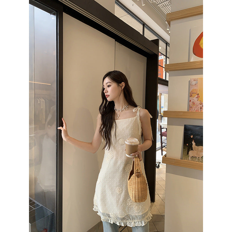Summer coffee break suspender dress sweet sexy lace-up embroidered dress