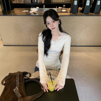 Lace stitching v-neck long-sleeved beautiful bottoming shirt