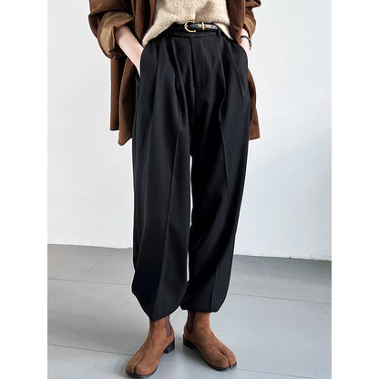 Minimalist old money wind mopping suit pants
