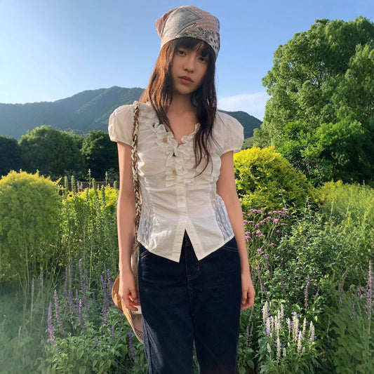 Sweet age-reducing fungus edge design slim-fitting short-sleeved shirt