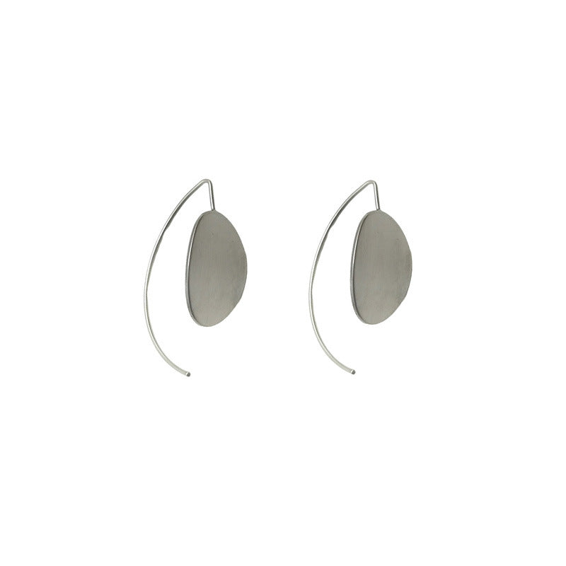 Super flash disc ear hook, advanced sense, European and American celebrity temperament, fashionable design, exaggerated oval large sequin earrings