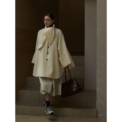 Winter commuter design wool rabbit ear collar bat sleeve woolen jacket