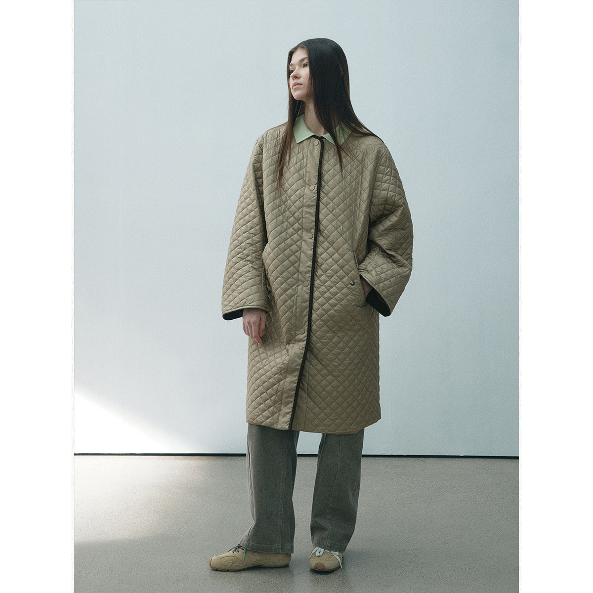 Winter new casual round neck single-breasted quilted contrasting color medium and long cotton jacket