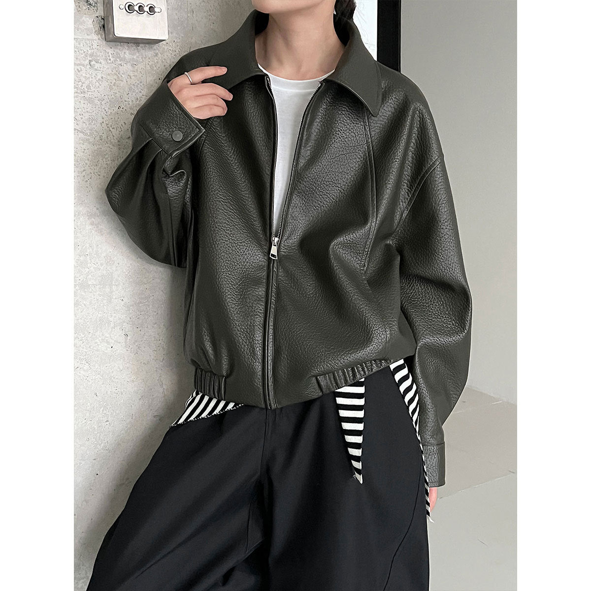 Korean classic locomotive texture lychee leather jacket autumn basic zipper jacket